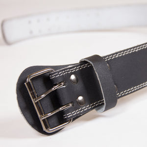 Gorilla Wear 4 Inch Padded Leather Belt Black/Grey – närbild av spänne
