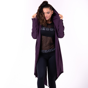 NEBBIA Tail Coat Jacket Burgundy – jacka på modell framifrån