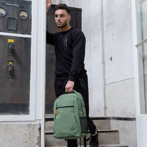 Gorilla Wear Duncan Backpack Army Green – ryggsäck buren i hand