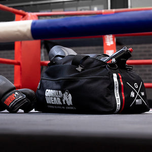 Gorilla Wear Norris Hybrid Gym Bag/Backpack Black – hybrid gymväska i träningsmiljö