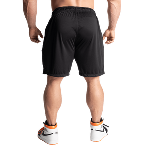 GASP Dynamic Shorts Black – på modell bakifrån