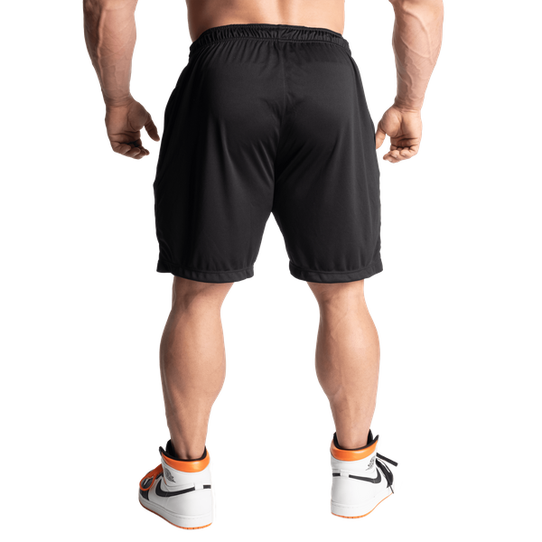 GASP Dynamic Shorts Black – på modell bakifrån