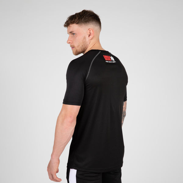 Gorilla Wear Performance T-Shirt Black/Grey – på modell bakifrån
