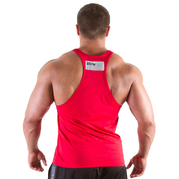 Gorilla Wear Classic Tank Top Red – linne på modell bakifrån