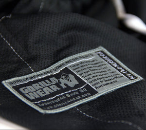 Gorilla Wear Logo Mesh Pants Black – närbild av linning och märke