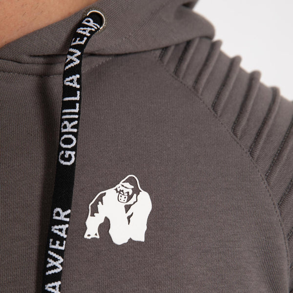 Gorilla Wear Georgia Zipped Hoodie Grey – närbild av bröstlogotyp