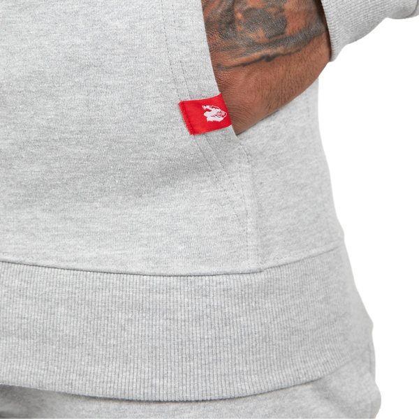 Gorilla Wear Leon Zipped Hoodie Grey – närbild av ficka och varumärkesmärke