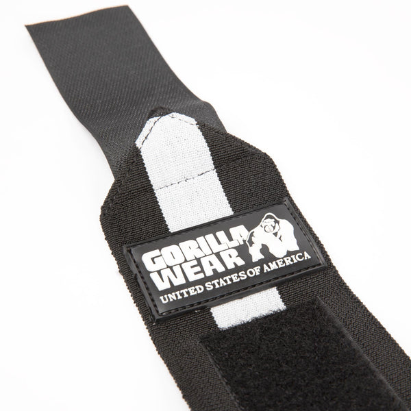 Gorilla Wear Wrist Wraps Ultra Black/White – närbild av wrist wrap-logotyp