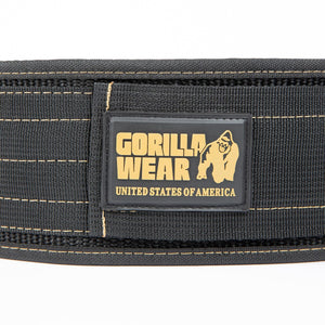 Gorilla Wear 4 Inch Nylon Belt Black/Gold – närbild av logotyp