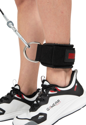 Gorilla Wear Ankle Straps Black – ankelremmar i användning med kabel