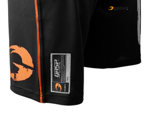 GASP Pro Mesh Shorts Svart – detalj av shortsens logotyp och söm