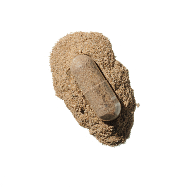 Kiki Health Immunity Blend 60 kapslar – Immunity Blend-kapsel ovanpå pulver