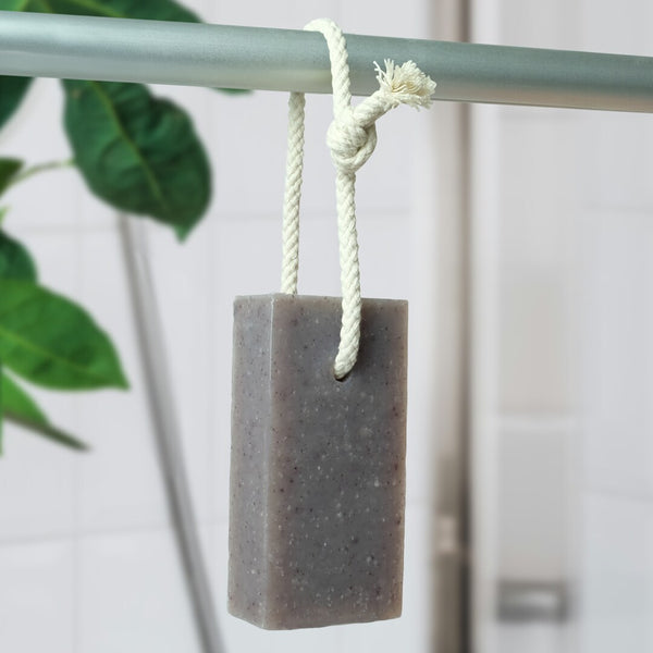 Friendly Soap Reptvål Patchouli & Sandalwood 125 g – & Sandalwood upphängd