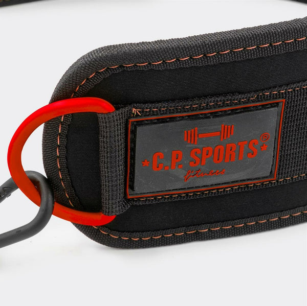 C.P. Sports Dip Belt Black – närbild av spänne