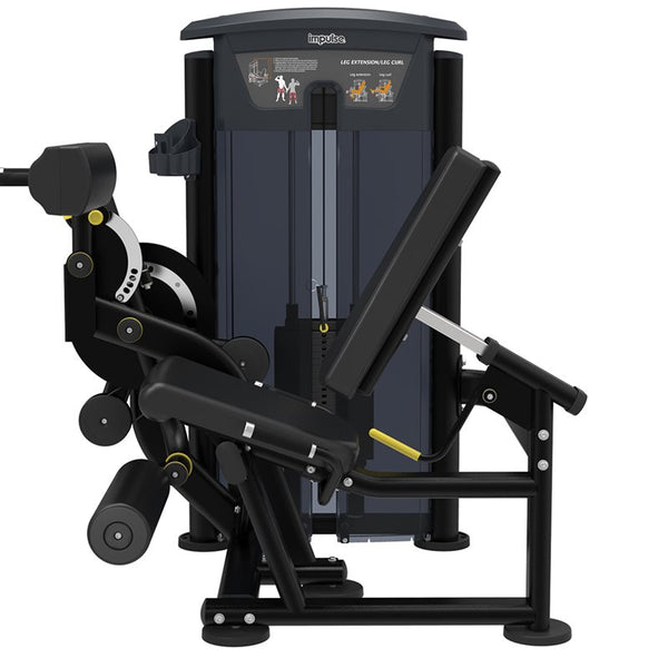 Impulse Leg Extension/Leg Curl Svart (IT9528) – benextension och bencurlmaskin från sidan