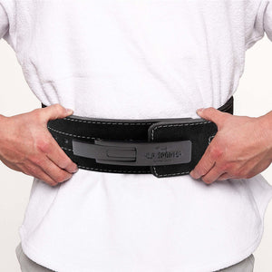 C.P. Sports Powerlifting Lever Belt Black – lyftarbälte i användning